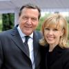Altkanzler Gerhard Schröder ist 20 Jahre älter als seine Frau Doris Schröder-Köpf. (Archivbild)
