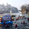 Buntes und reges Treiben auf der Donau: Am 25. Januar steigt wieder Europas größtes Winterschwimmen, zu dem regelmäßig rund 2000 Hartgesottene in die eiskalte Donau springen. 	