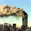 Rauchende Twin Towers: Vor 20 Jahren brachten islamistische Terroristen die Türme des World Trade Centers zum Einsturz. dpa