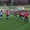 Keine Gnade mit den Gästen aus Otting (in Rot) hatte A-Klassen-Herbstmeister SpVgg Ederheim beim 6:0-Heimsieg.