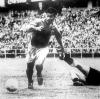 Just Fontaine ist mit 89 Jahren gestorben. Der französische Nationalspieler erzielte bei der WM 1958 13 Treffer. Das ist immer noch Rekord.