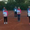 Sie waren die Besten bei den Tennis-Titelkämpfen in Zusamaltheim. Von links: Markus Greiner, Renate Mauermair, Georg Mauermair, Anita Neukirchner, Roland Wagner, Sabine Greiner, Thomas Eisenkolb, Marina Mayrböck und Josef Rupp. 	