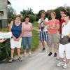 Eine spannende Geschichte vom Wasserhakel, der vor Hunderten von Jahren sein Unwesen in Schiltberg trieb, erzählte Maria Fest an der Mühle. 	