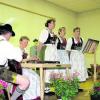 Die Lechrainer Sängerinnen aus Schongau, Hohenfurch und mit der Begleitung aus Apfeldorf hatten echtes bayerisches Liedgut im Gepäck.