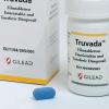 Die Präventionspille Truvada kann einer Studie zufolge besonders gefährdete Menschen vor einer HIV-Infektion schützen.