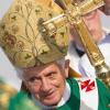 Kündigte überraschend seinen Rücktritt zum 28. Februar an: Papst Benedikt XVI - Wer wird sein Nachfolger?