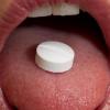 Eine generelle Rezeptpflicht für das Schmerzmittel Paracetamol gibt es nicht.