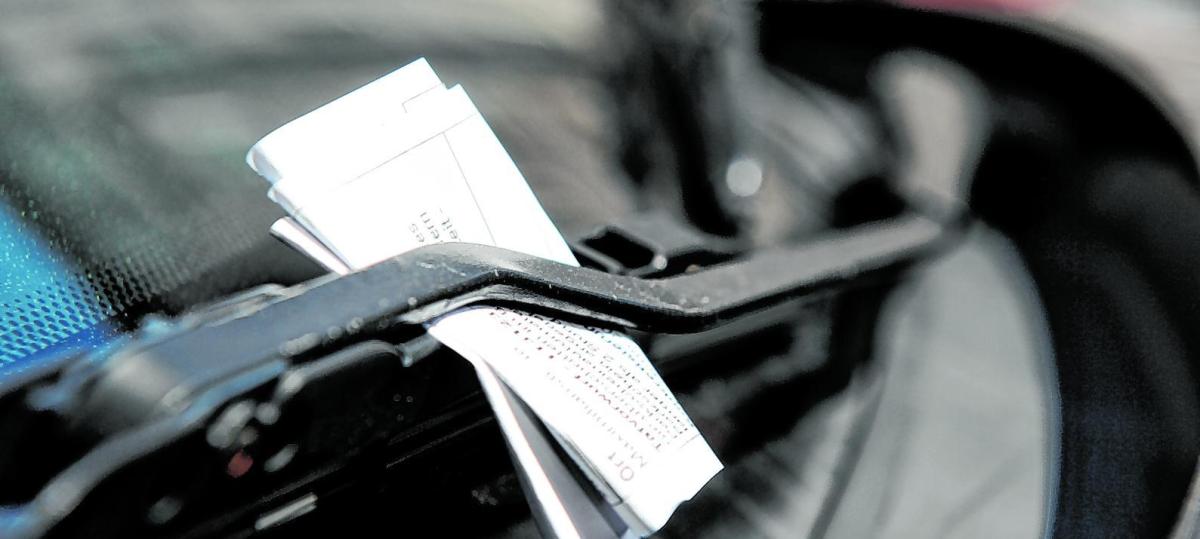 Vorfall in Pfuhl: Mitarbeiterin der Verkehrsüberwachung beleidigt und bedroht