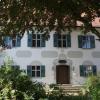 Die neuen Besitzer halten den denkmalgeschützten Pfarrhof in Hochdorf gut in Schuss, Geld von der Gemeinde gibt es dafür nicht.