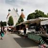 Das Markttreiben lockte tausende Besucher nach Klosterlechfeld.