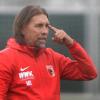 FCA / FC Augsburg / neuer Trainer Martin Schmidt beim Training.
Bild: Ulrich Wagner