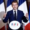 Emmanuel Macron versucht die Reihen zu schließen, um bei der französischen Präsidentschaftswahl gegen die Phalanx seiner Kontrahenten bestehen zu können.