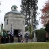 Die Dießener Gedenkfeier zum Volkstrauertag mit Ansprache von Bürgermeisterin Sandra Perzul und Kranzniederlegung fand am Schacky-Mausoleum im Friedhof St. Johann statt.