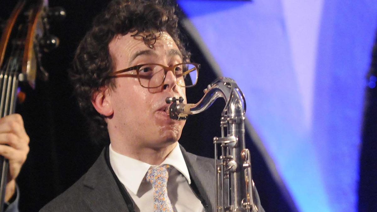 Musik in Neuburg: Oded Tzur im Birdland: Frenetischer Auftritt im ...