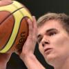 Der Ederheimer Joschka Ferner gilt als großes Basketball-Talent und hat jetzt beim Bundesligisten Ratiopharm Ulm seinen ersten Profivertrag erhalten. 