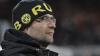 Trainer Klopp mit dicker Wollmütze.