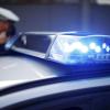 Eine betrunkene Autofahrerin beschäftigt die Polizei in Augsburg.