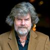 Der Extrembergsteiger und Abenteurer Reinhold Messner hat nicht nur jede Menge Haare auf dem Kopf, sondern trägt auch einen Vollbart.