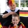 Dominik und Niklas Rothfelder aus Ebershausen fiebern dem Sieg der Deutschen Mannschaft entgegen!

Bild: Doris Rothfelder

