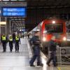 Der aus Furcht vor dem Coronavirus am Brenner gestoppte Zug ist mit mehrstündiger Verspätung am frühen Montagmorgen in München angekommen. 