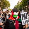 Zehntausende Menschen haben in Spanien für eine Waffenruhe zwischen Israel und der radikalen Palästinenserorganisation Hamas demonstriert.