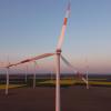 Der Markt Münsterhausen möchte sich an entstehenden Windkraftanlagen beteiligen.
