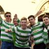Diese Celtic-Fans feierten schon vor dem Spiel ihrer Mannschaft ausgiebig.
