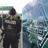 Am Rande eines Heimspiels des FC Augsburg gab ein Polizist im August 2023 einen Schuss aus seiner Dienstwaffe ab, der in einem Fanbus von Borussia Mönchengladbach landete.