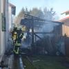 Eine Holzhütte brannte am Donnerstagvormittag gegen 10 Uhr in Oberegg.