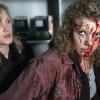 Am Tatort wird Evelyn Kohnai (Luisa-Céline Gaffron) blutverschmiert von Kommissarin Martina Bönisch (Anna Schudt) festgenommen.
