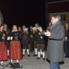 Den Taktstock führt Johann Gebele nicht nur als Laugnas Bürgermeister. Auch die Musiker aus Laugna und Osterbuch hören auf sein Kommando, wenigstens beim letzten Stück des Geburtstagsständchens