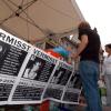 Menschen informieren sich am 14.06.2007 in Trier an einem Stand zur Suche der verschwundenen Tanja Gräff (Archivbild). Nun wurde offenbar die Leiche der Studentin gefunden. 