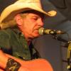Cowboy John D. (Mitte) lebte 32 Jahre lang in Tennessee und kam vor ein paar Jahren zurück nach Deutschland. Nun ist er selbst Mitglied bei den Country & Western Friends Kötz.  
