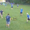 So sieht eine Runde Spikeball aus. Diese Trendsportart hat beim BC Huisheim mittlerweile eine große Anhängerschaft gefunden. Und der Verein will künftig noch weitere Angebote schaffen.