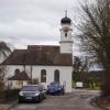 Bürgermeister, Kirchenverwaltung, Architekt und Kirchenmaler haben die bevorstehenden Sanierungsarbeiten in St. Antonius im Pfaffenhofer Ortsteil Raunertshofen erläutert. 