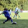 Das Duell Reimlingen (in Blau, am Ball: Daniel Böhm) gegen Nördlingen II endete 1:1.