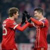 Trafen beide doppelt für den FC Bayern: Thomas Müller (links) und Robert Lewandowski.