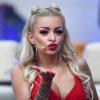 Rapperin Katja Krasavice heißt mit Nachnamen eigentlich Vogelová. Krasavice lässt sich mit "schöne Frau" übersetzen.