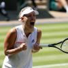 Angelique Kerber jubelt nach ihrem Sieg gegen die Lettin Jelena Ostapenko im Halbfinale von Wimbledon. Die 30 Jahre alte Deutsche trifft im Finale auf Serena Williams (USA).