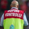Zwei Spieler jeder Mannschaft eines ausgelosten Bundesligaspiels müssen an jedem Spieltag zur Dopingkontrolle. 	