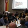 Bürgermeister Simon Schropp sprach auf der Bürgerversammlung in Untermeitingen unter anderem über die finanzielle Situation der Gemeinde.