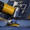 Das havarierte Kreuzfahrtschiff Costa Concordia hat sich bewegt. 