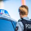 Die Polizei ermittelt wegen rechtsextremer Schriftzeichen, die in Peutenhausen versprüht wurden. 