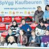 Spielboykott – das ist keine Mauerbacher Erfindung. Die Bayernliga-Frauenfußballmannschaft und Trainer Siamak Amani des SV Kaufbeuren nahmen im Oktober auf der Tribüne Platz. Hintergrund war ein massiver vereinsinterner Zwist. Die zweite Frauenmannschaft des SVK trat gegen Regensburg an und verlor mit 1:22. 
