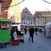 Auf dem Nördlinger Wochenmarkt kann man lokale Produkte einkaufen. Achten die Bürgerinnen und Bürger in Zeiten hoher Energiepreise mehr auf den Preis?