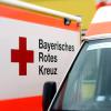 Ein 69 Jahre alter Arbeiter hat sich in Bellenberg verletzt. Er wurde zur Versorgung in ein Krankenhaus gebracht. 	