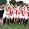Die Spieler des FC Kleinaitingen jubeln über ihren ersten Erfolg mit dem neuen Trainer Michael Imburgia (rechts im roten Hemd). 	Foto: Hieronymus Schneider