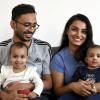 Eine Familie, die gerne lacht: Vater Samad Bhuiyan, Tochter Sraboni, Mutter Nusrat Jahan Jenny und der kleine Nishan. Er hatte es damals eiliger, als es die Feuerwehr erlaubt.