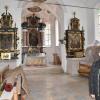 Die Johanniskirche in Wemding ist seit Jahren verwaist und muss dringend saniert werden. Stadtpfarrer Wolfgang Gebert könnte sich vorstellen, das Gotteshaus als Ruhestätte für Urnen zu nutzen. 