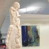 15 Künstler aus dem Reutlinger Raum zeigen sich im Ulmer Künstlerhaus: Unser Bild zeigt Ralf Ehmanns Marmorskulptur „Aneignung des Willens“.  